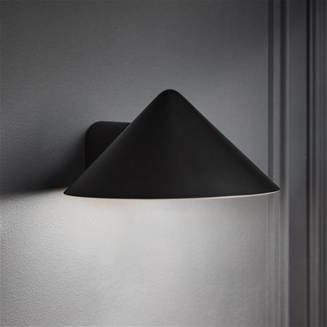 Frandsen - Grasp Seinävalaisin Matt Black