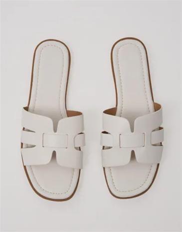 Nelly - Musta - Flat Sandal