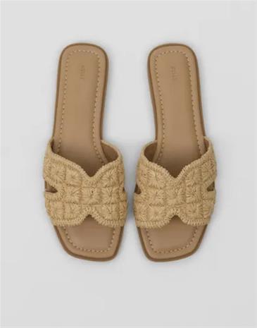 Nelly - Beige - Resort Sandal