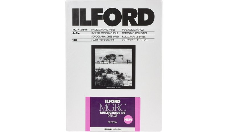 Ilford Multigrade RC Deluxe Glossy 24x30.5cm 250 mustavalkopaperi
