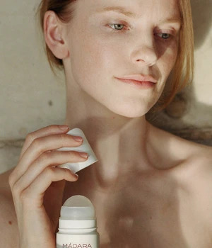 MÁDARA Herbal -deodorantti – kuva 7/8