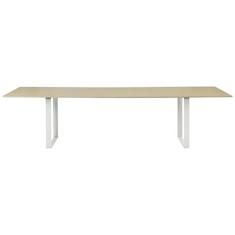Muuto 70/70 ruokapöytä 295 x 108 cm Solid oak-White