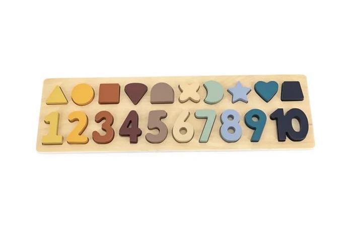 Magni Puzzle with numbers and shapes