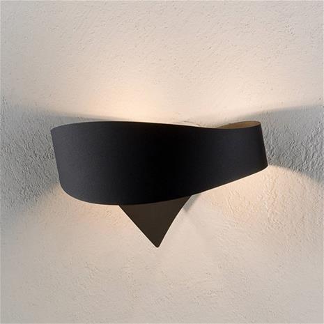 Musta designer-seinävalaisin Scudo