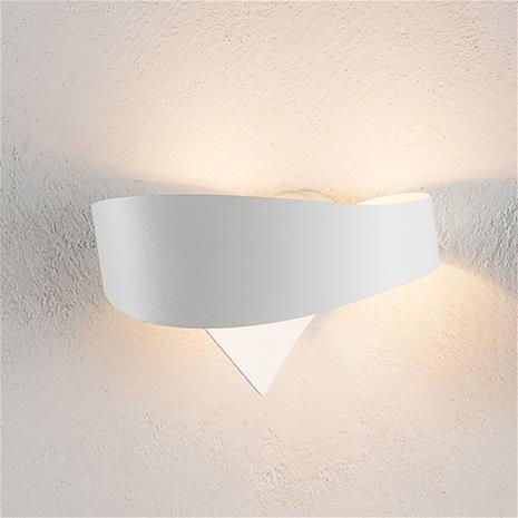 Valkoinen designer-seinävalaisin Scudo