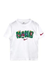 Nike Nkb Boxy Multi Sport Graphic T - White - 110/116