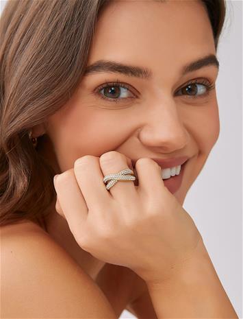 By Jolima Cross Ring - Gold - 19 MM
