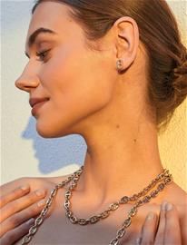 By Jolima Celine Stud - Gold - ONE SIZE 1 cm
