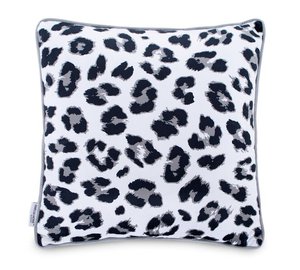 Tyynynpäällinen 45 × 45 cm AH VELVET
