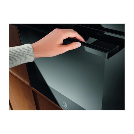 Electrolux 300-sarjan COPP10K, uuni