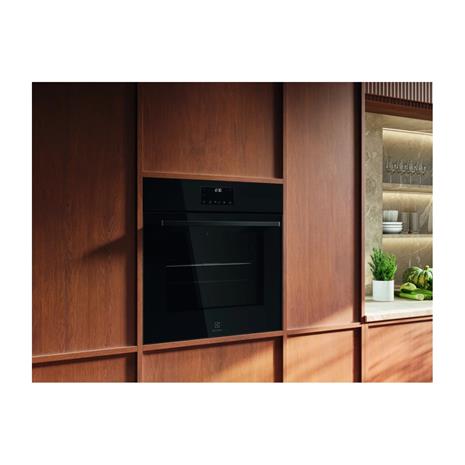 Electrolux 300-sarjan COPP10K, uuni