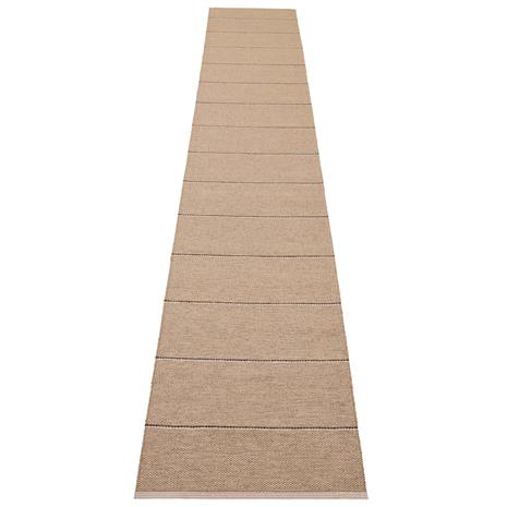 Pappelina Lea-matto 375 × 70 cm, potato/brown/vanilla