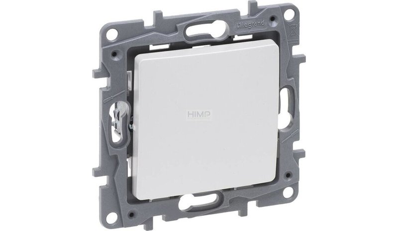 Legrand Niloe Selection helmikytkin risti 10ax