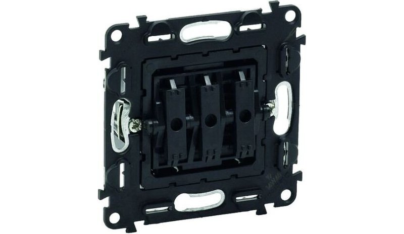 Legrand Valena Allure Switch Triple 752003