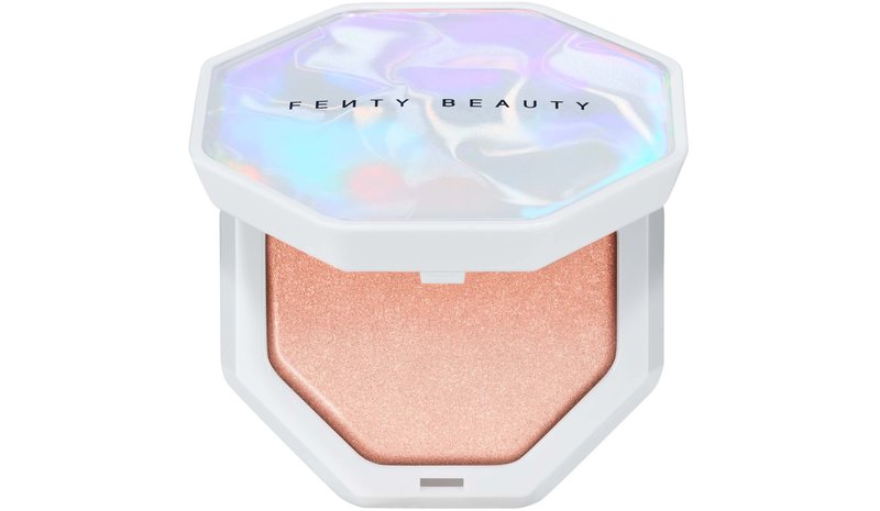 Fenty Beauty Demi’Glow Light Diffusing Highlighter Tutu Much