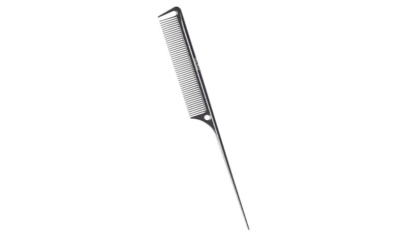 Stellar Carbon Tail Comb