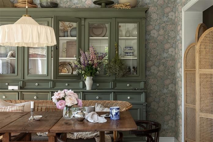 Nightingale Garden - 3562 Tapetti