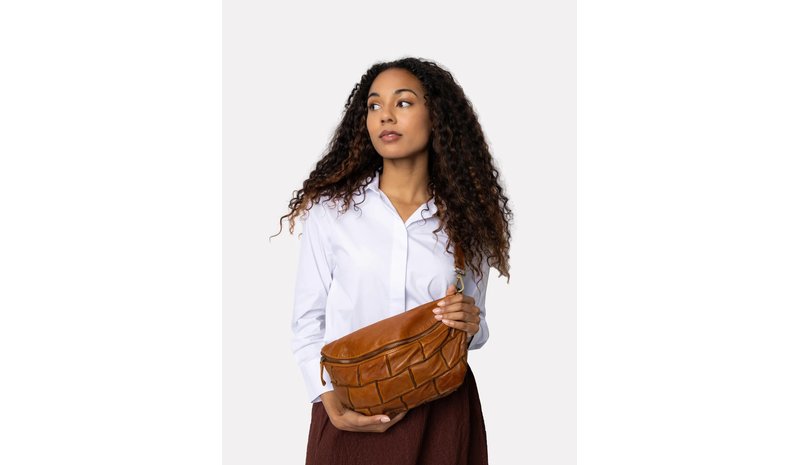 RE:DESIGNED EST 2003 Margo Bumbag - Brown - ONE SIZE
