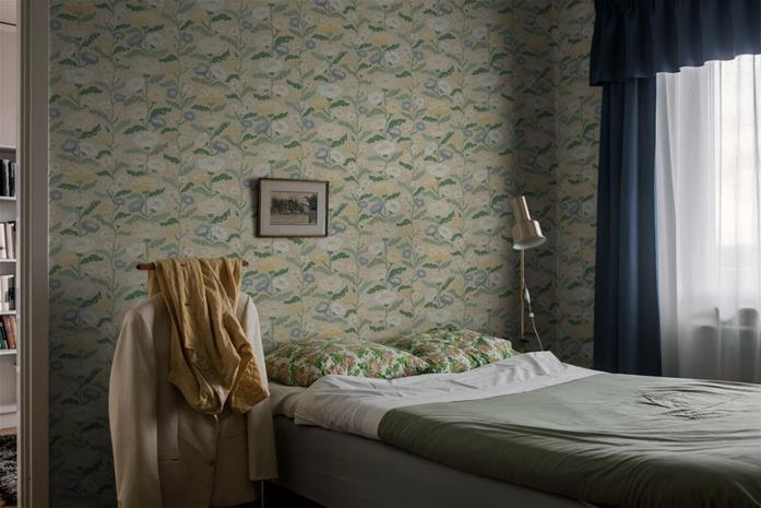 Astrid Wilson - 9490W Tapetti