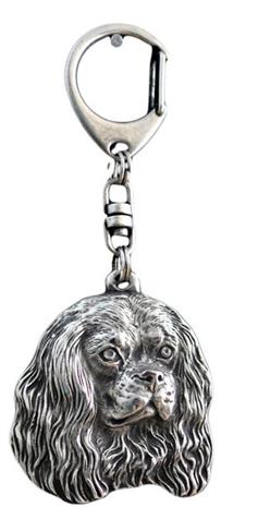 Cavalier King Charles Spaniel avaimenperä, hopean värinen