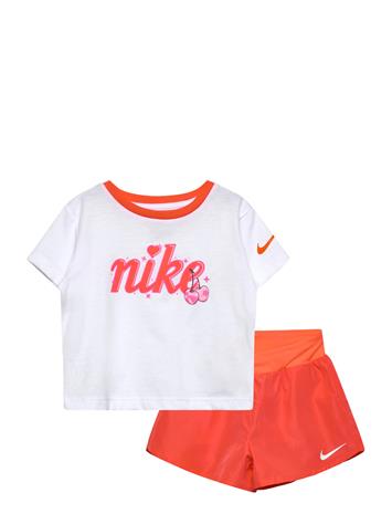 Nike Nkg Tee & Crossover Short Set - Green - 116/122