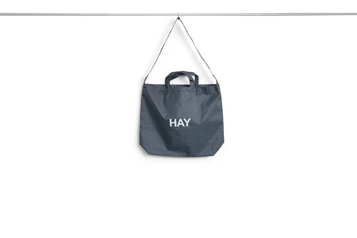 HAY - Grid Crossover Bag - Medium - Tummansininen