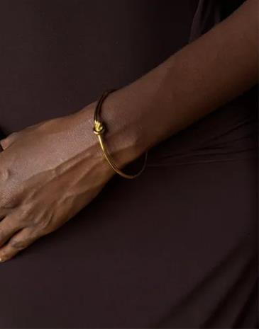 Muli Collection - Kulta - Knot Bangle Bracelet – kuva 2/3