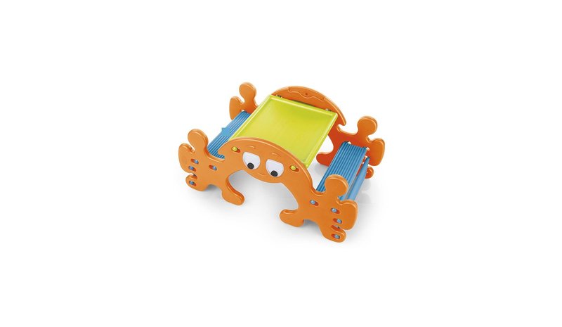 FEBER Ghost Picnic Table