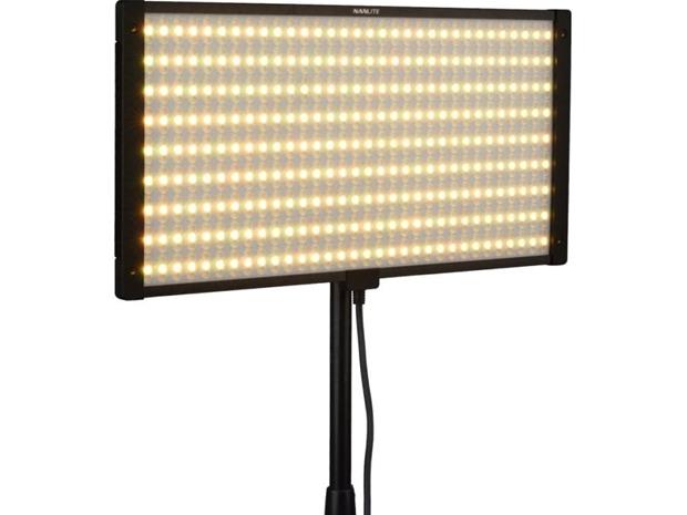 Nanlite PavoSlim 60C -LED-paneelivalaisin,