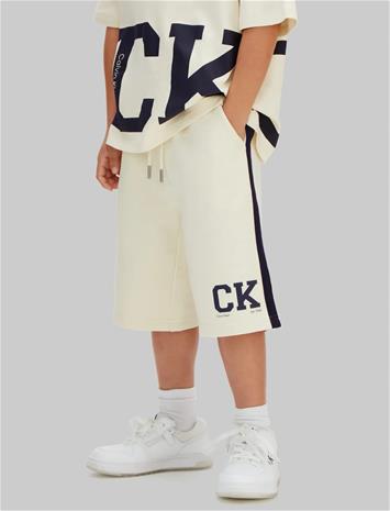 Calvin Klein Varsity Relaxed Shorts - Grey - 170 x 16