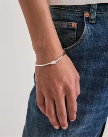 Muli Collection - Hopea - Knot Bangle Bracelet