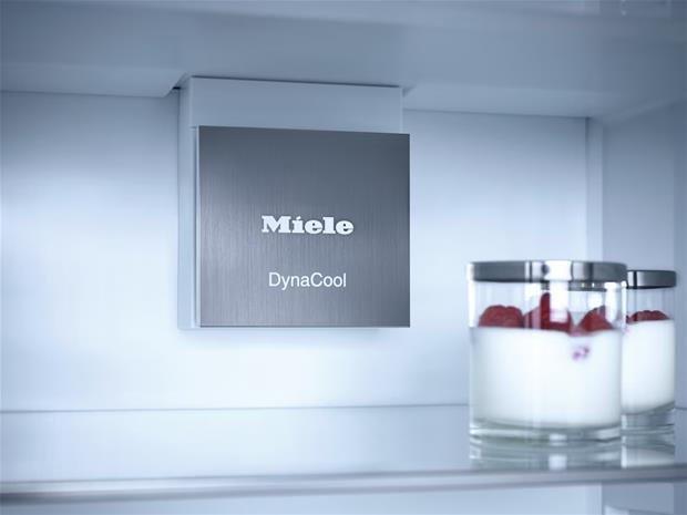 Miele K 7737 D, jääkaappi