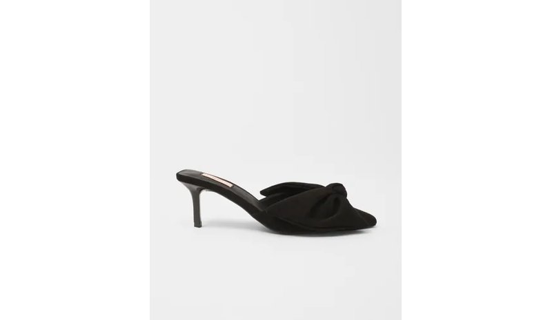 Nelly - Musta - Large Bow Mule