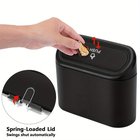1 Mini Auton Roskakori Kannella, 1 Kouku, ja 1 Rulla Roskapussi (Satunnaisen Värinen Roskapussi) - ABS Materiaali