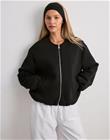 Only - Musta - Onlellie Scuba Jacket Otw Noos