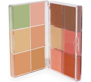Revolution Beauty London Everything Base Face Icon Complexion Palette Light