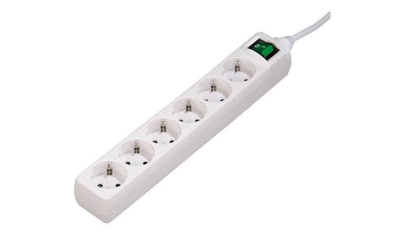 Hama 00121915 surge protector White 6 AC outlet(s) 230 V 3 m