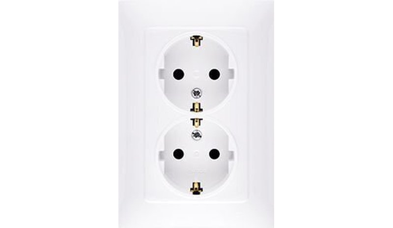 Simon 10 tupla Schuko pistorasia, valkoinen, 16a 250v Ip20