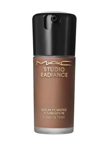 MAC Cosmetics Studio Radiance Serum-Powered Foundation NC65