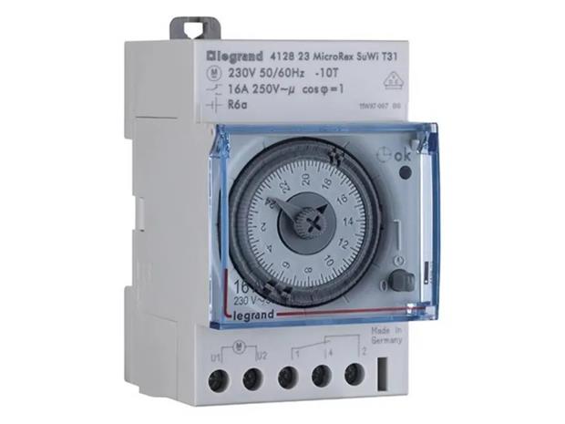 Legrand 412828 circuit breaker