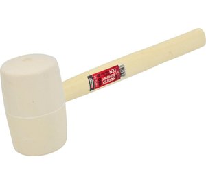 Kumivasara puisella kahvalla, 680g