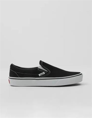 VANS - Musta - Ua Classic Slip-On