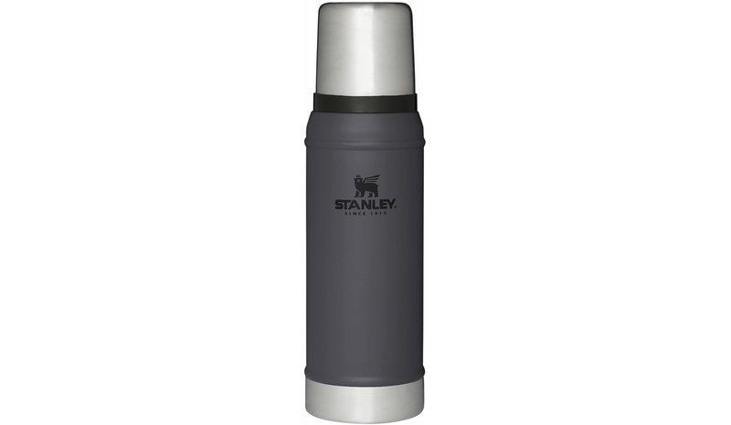 Stanley Classic Vacuum termospullo 0,75 litraa, charcoal