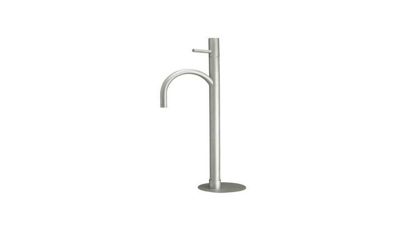 Frostline DUO classic water tap standing