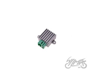 WM Suzuki RC80 32800-35420 jännitteensäädin
