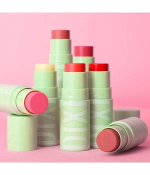 PIXI +Hydra Lip Treat Scarlet