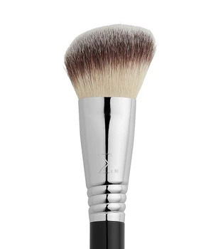 Sigma Beauty F43 - Soft Angled Cheek Puuterisivellin 1 kpl