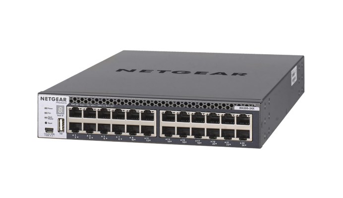 NETGEAR XSM4324CS-100NES, kytkin