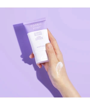 Foreo KIWI Oil Control Mattifying Moisturizer 40 ml, kosteusvoide