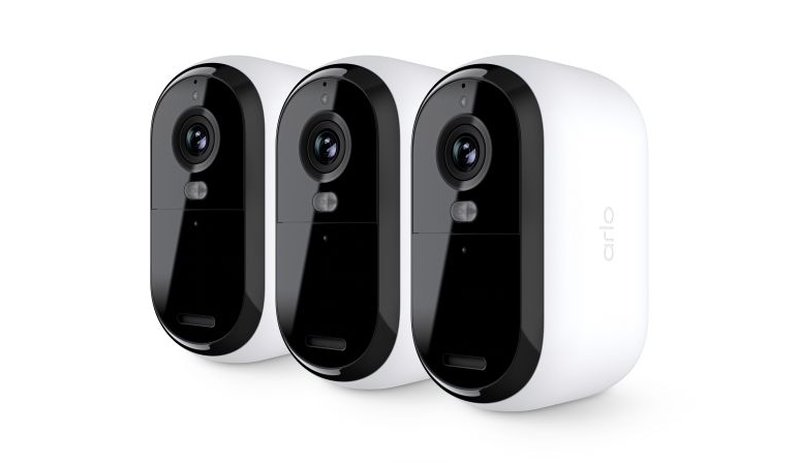 Arlo Essential 3 HD -valvontakamera (3 kameraa)